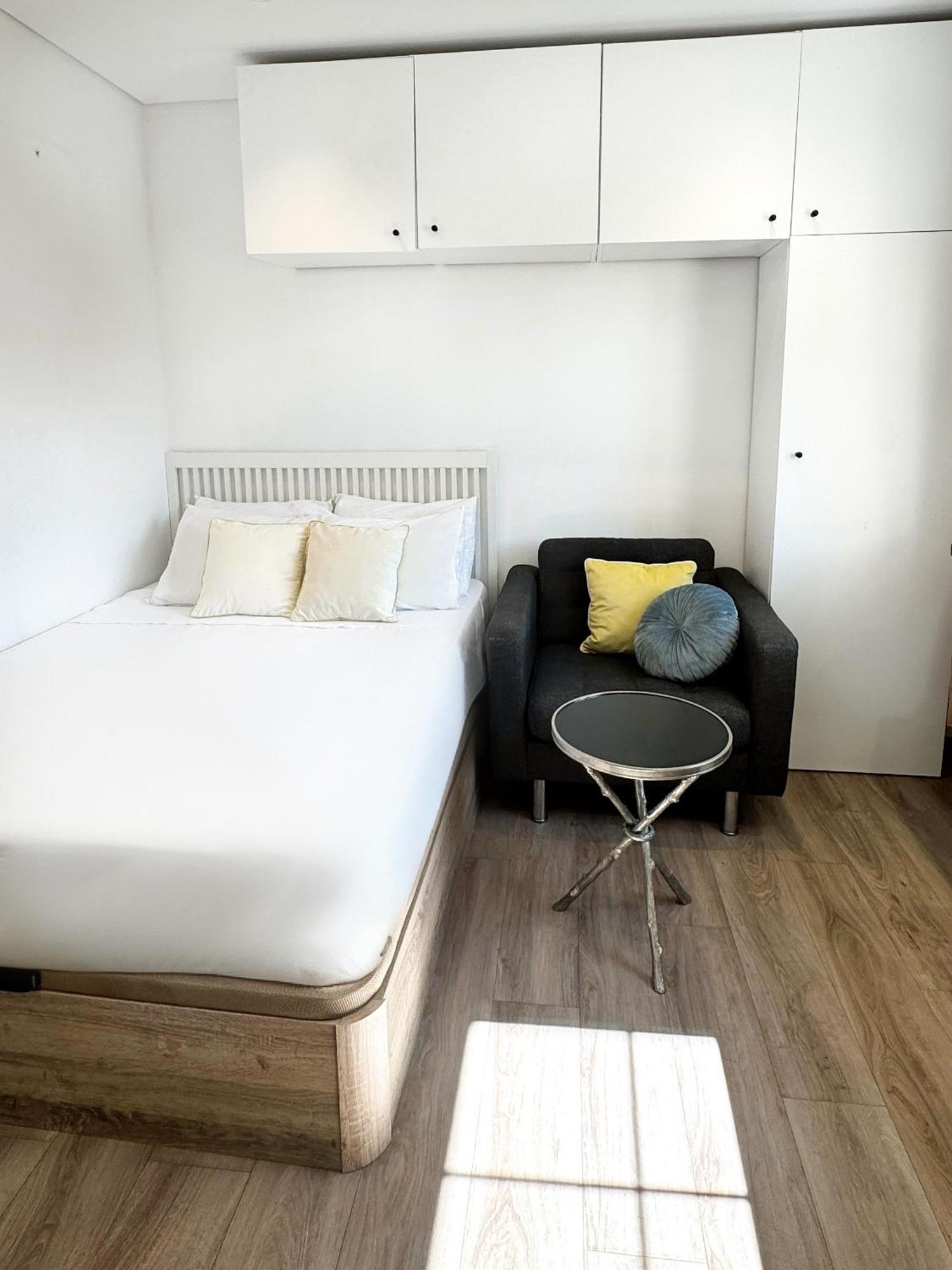 Stylish City Centre Studio - Grand Central House Gibraltar Buitenkant foto